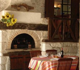 Coin repas, pièce a vivre - Castelnau-de-lévis - Tarn