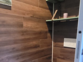 l'Ancre Violette, Bantas, Ploubazlanec, Loguivy, separate WC level 2