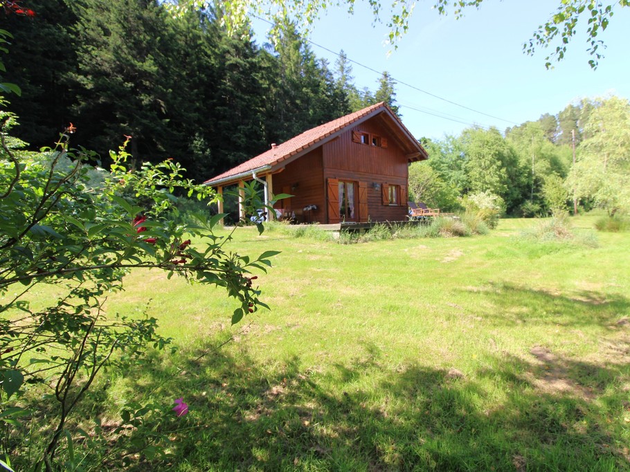 Chalet en bois tout confort aux Rouges-Eaux – Nature, jardin, randonnées Vosges
