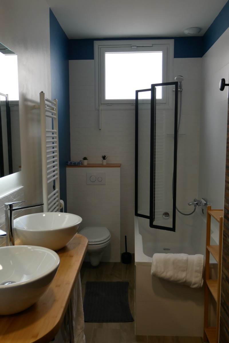 Maison 1 : salle de bain