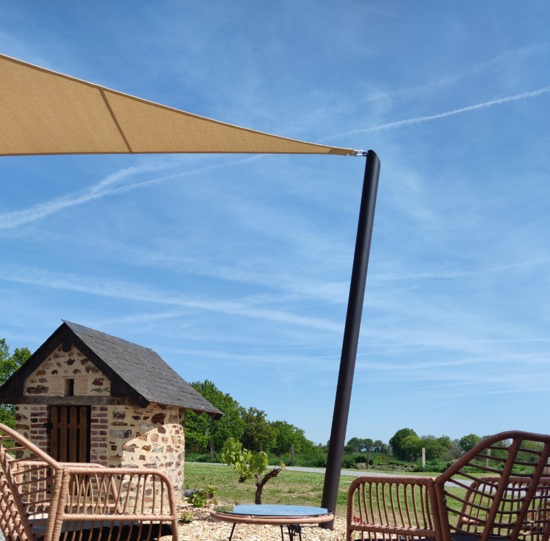 Vue sans vis à vis pleine nature, depuis la terrasse.