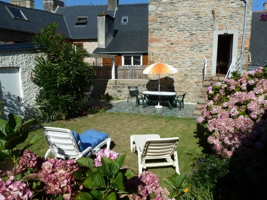 La maison de Marilou, location "L'Ile à Bois" en plein coeur du vieux Paimpol (Côtes d'Armor, Bretagne) - jardin