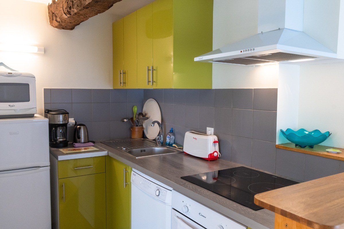 La maison de Marilou, location "L'Ile à Bois" en plein coeur du vieux Paimpol (Côtes d'Armor, Bretagne) - cuisine