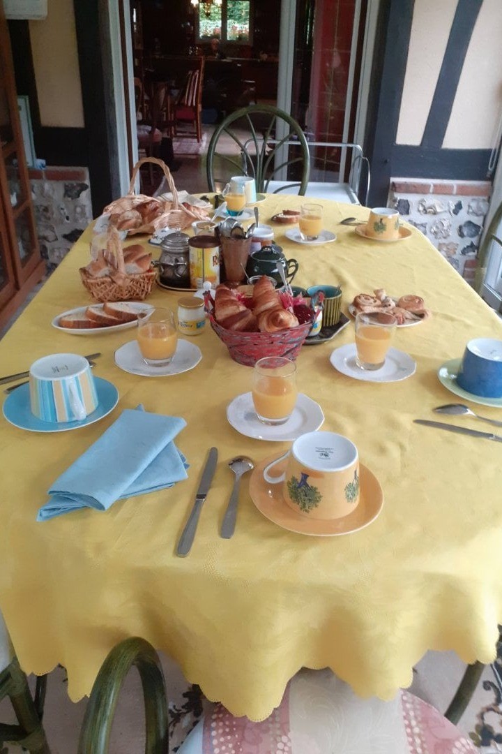 Chambre d'hôtes Framboise - La petite vallée - Petit déjeuner