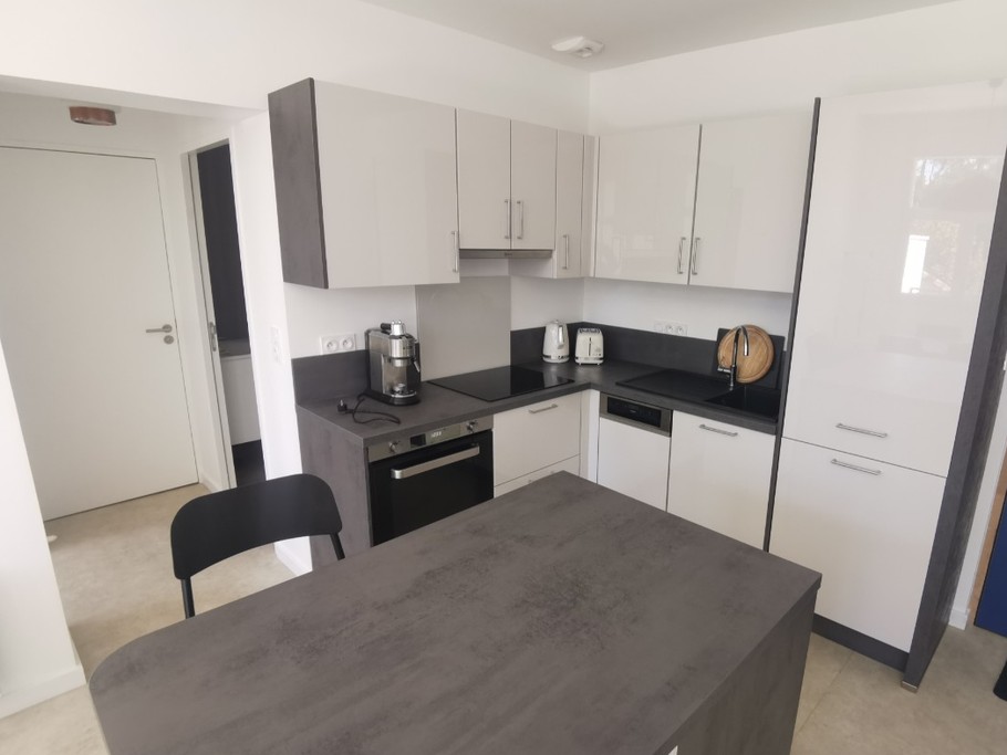 coin cuisine aménagée et équipée