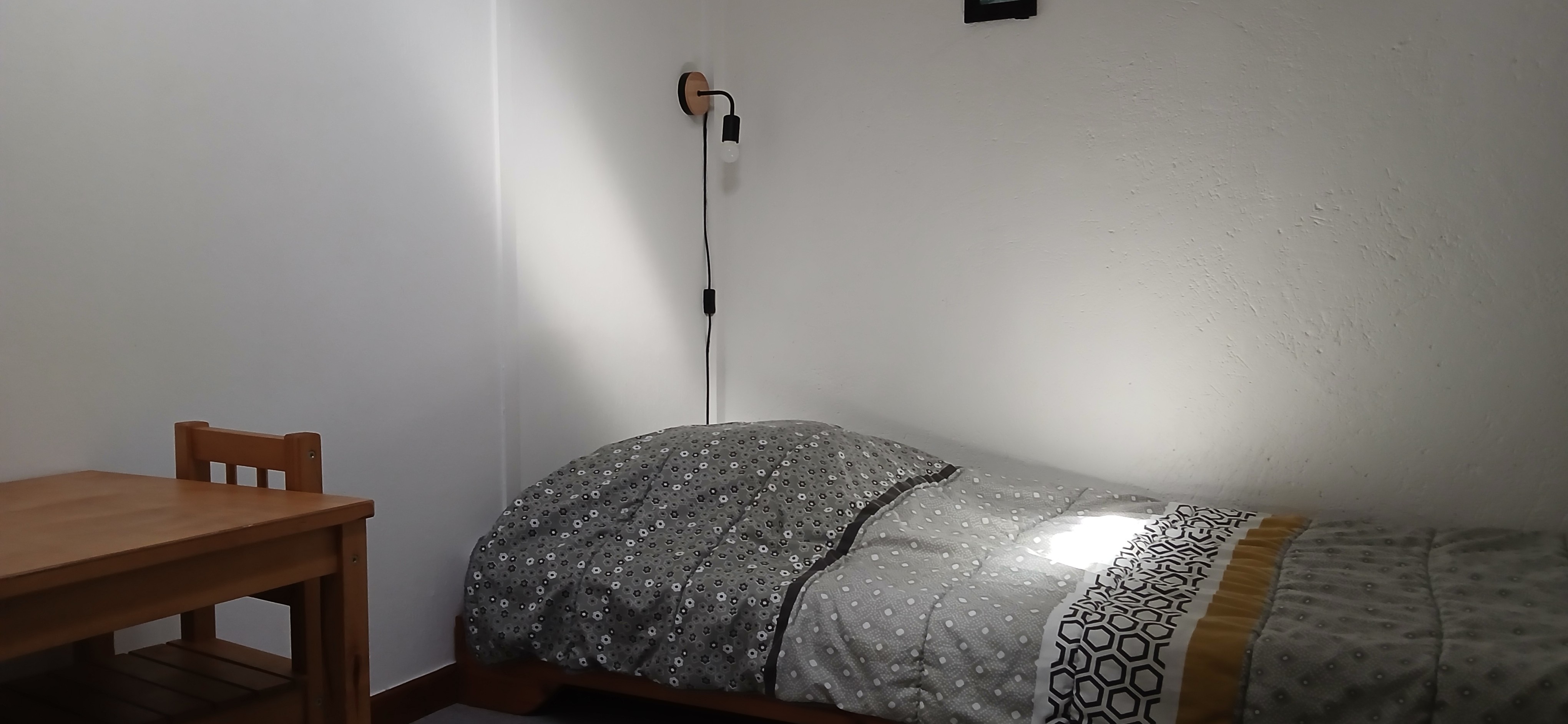 "La Boucharde" holiday cottage in Volvic: Bedroom 3