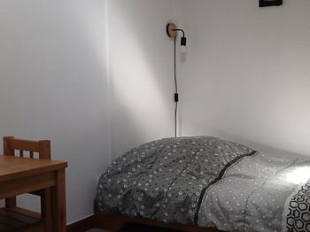 "La Boucharde" holiday cottage in Volvic: Bedroom 3