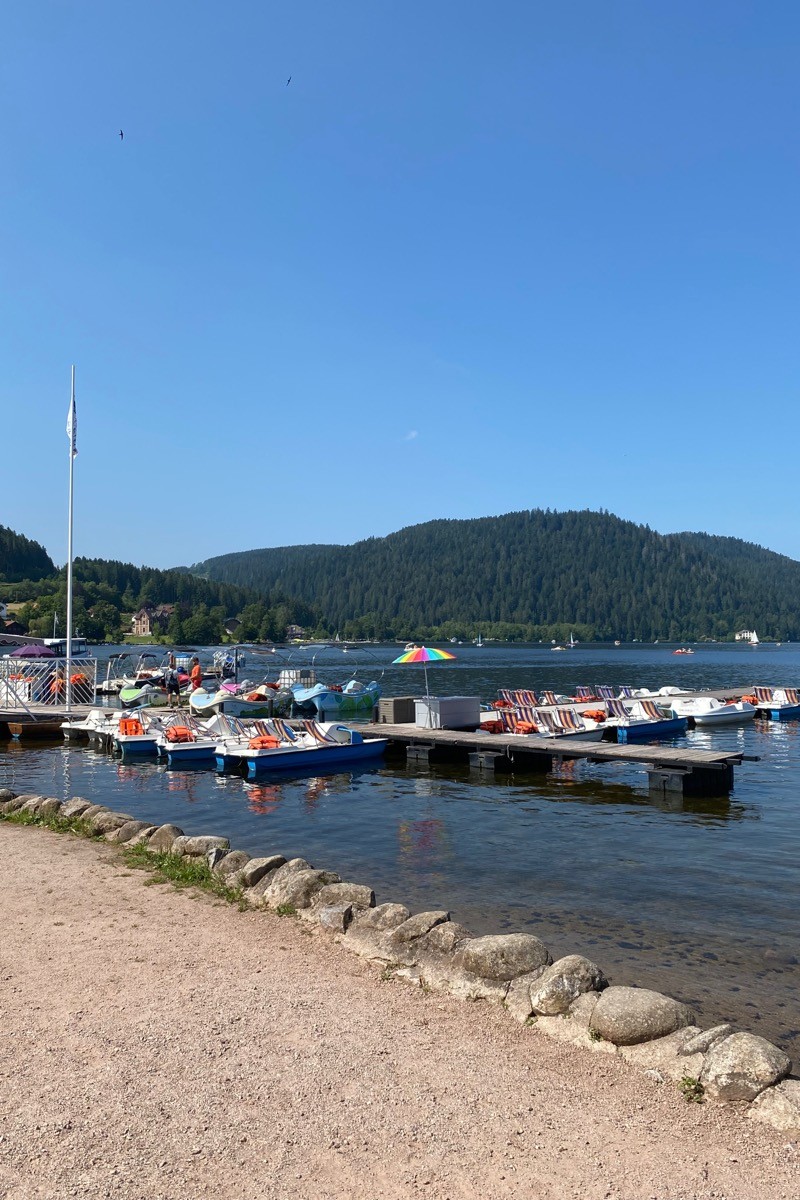 Location de bateaux et pédalos au lac - Au coteau des Xettes