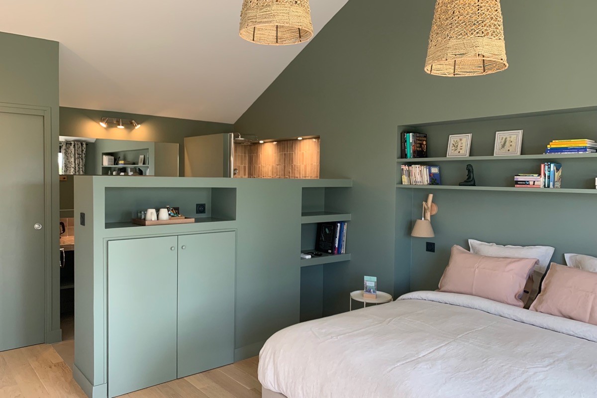 salle de bain ouverte sur la chambre Suite Angélique