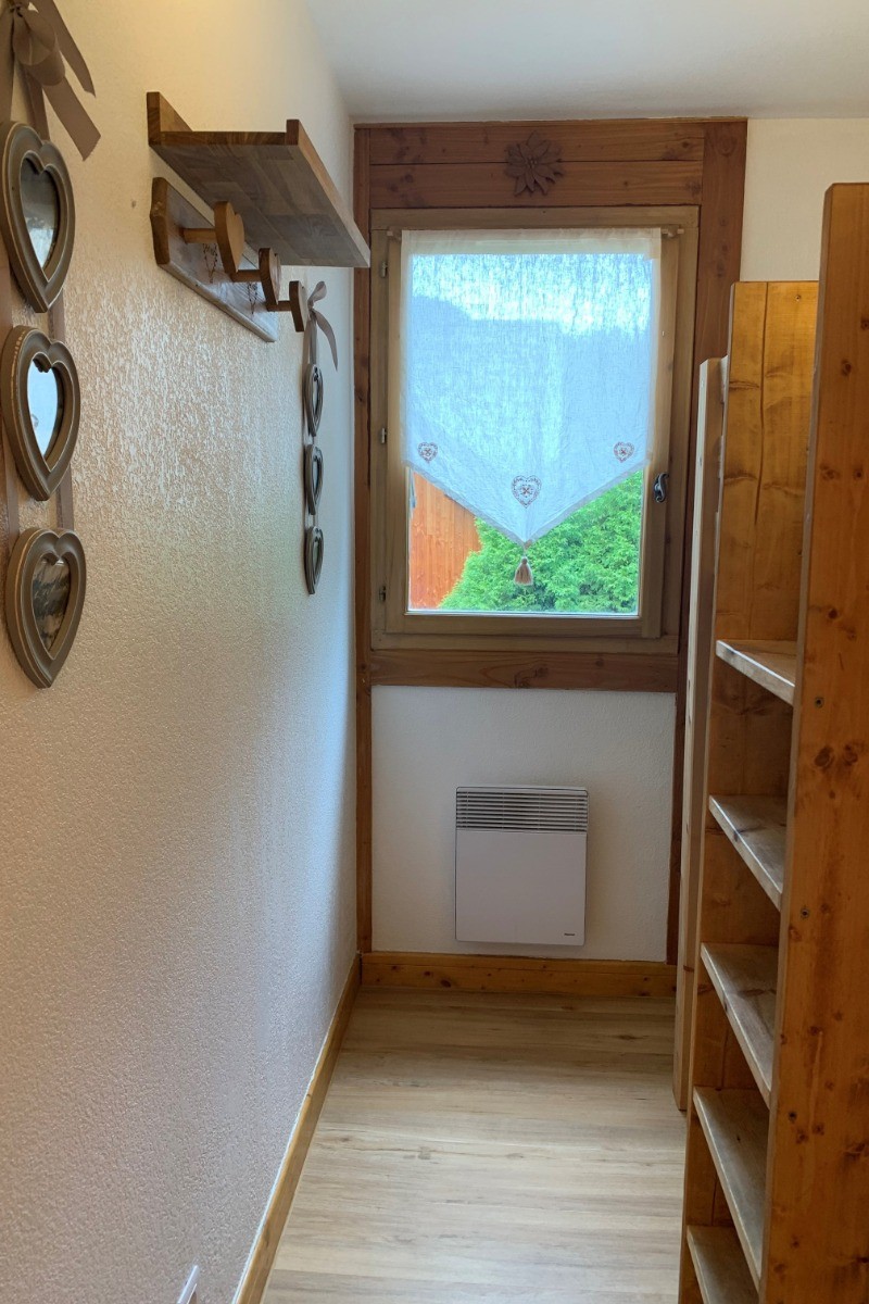 Chambre 2 avec canapé gigogne (2*80x190) et mezzanine (120x200)