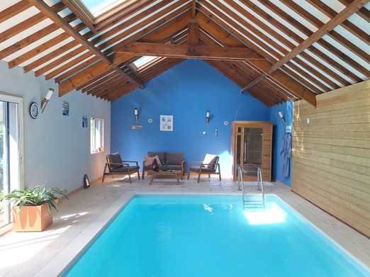 Piscine chauffée et Sauna