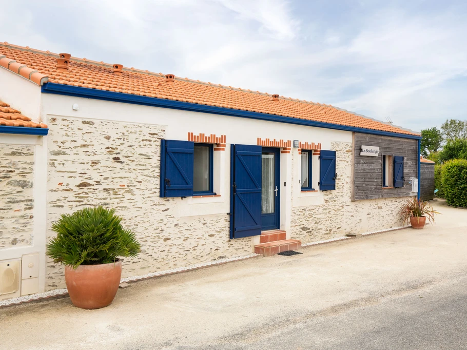 Façade.