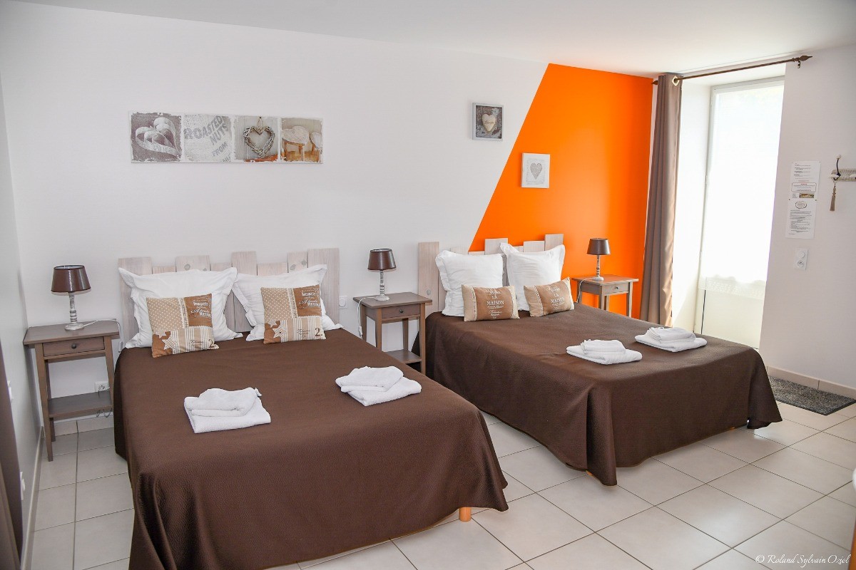 Allée du grand bonheur 5/6 person room