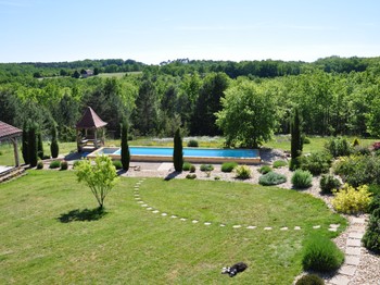Vue de la chambre La Chambre d'hôtes du Haut Le Lion d'Or Mauzac et Grand Castang 24150 Dordogne Clévacances