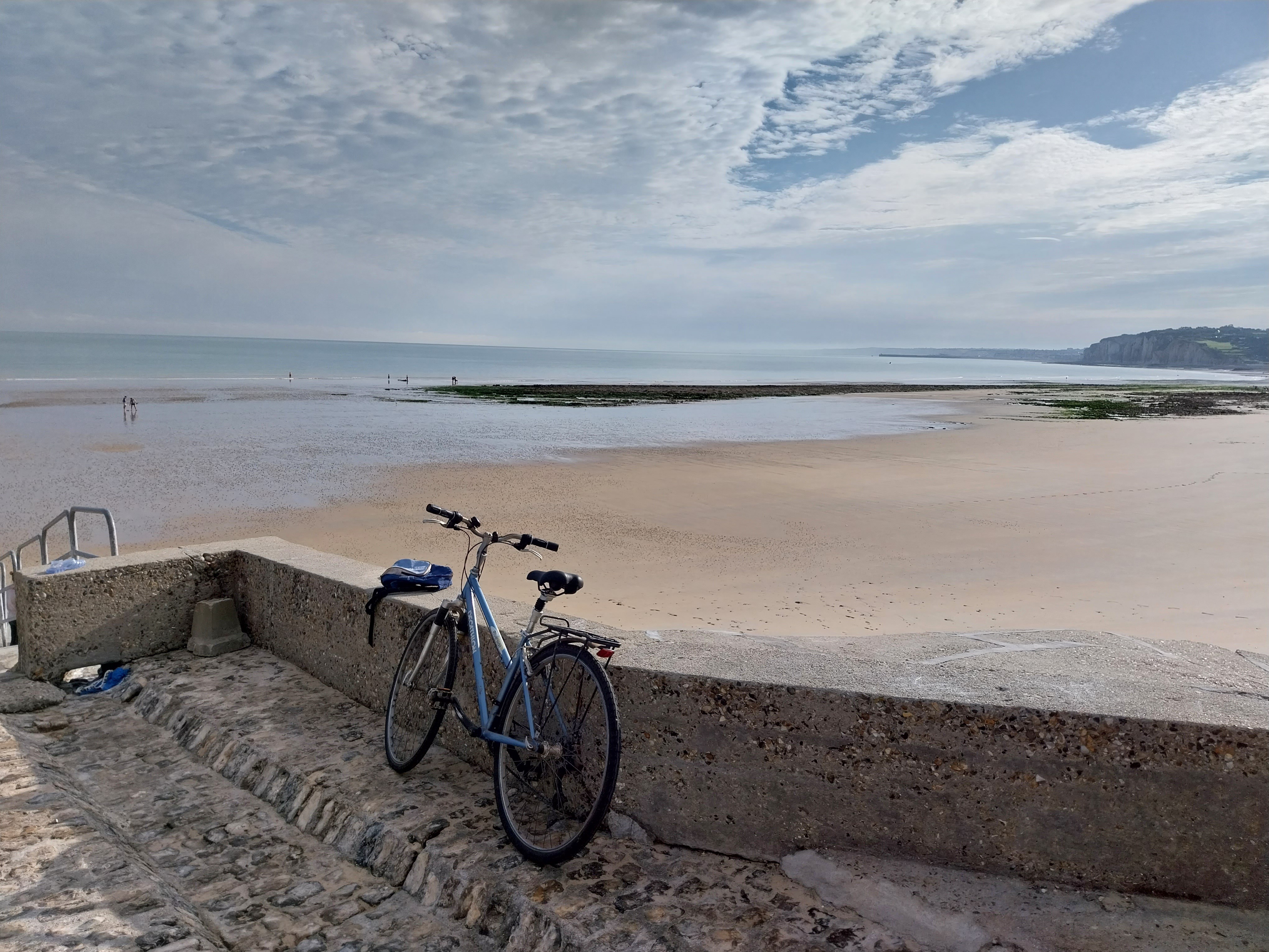 Location Gite Normandie- Le Clos de Varengeville sur Mer- location plain-pied proche Dieppe, Veules les Roses. Le bonheur de faire tout à pied ou en vélo !