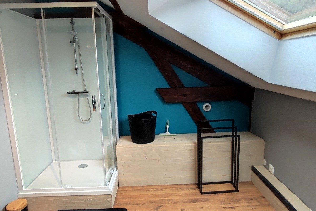 Salle d'eau à l'étage - Maison Gite Le Bressaud à La Bresse