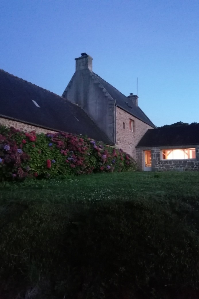maison de caractère 2 à 6 personnes - coté extension