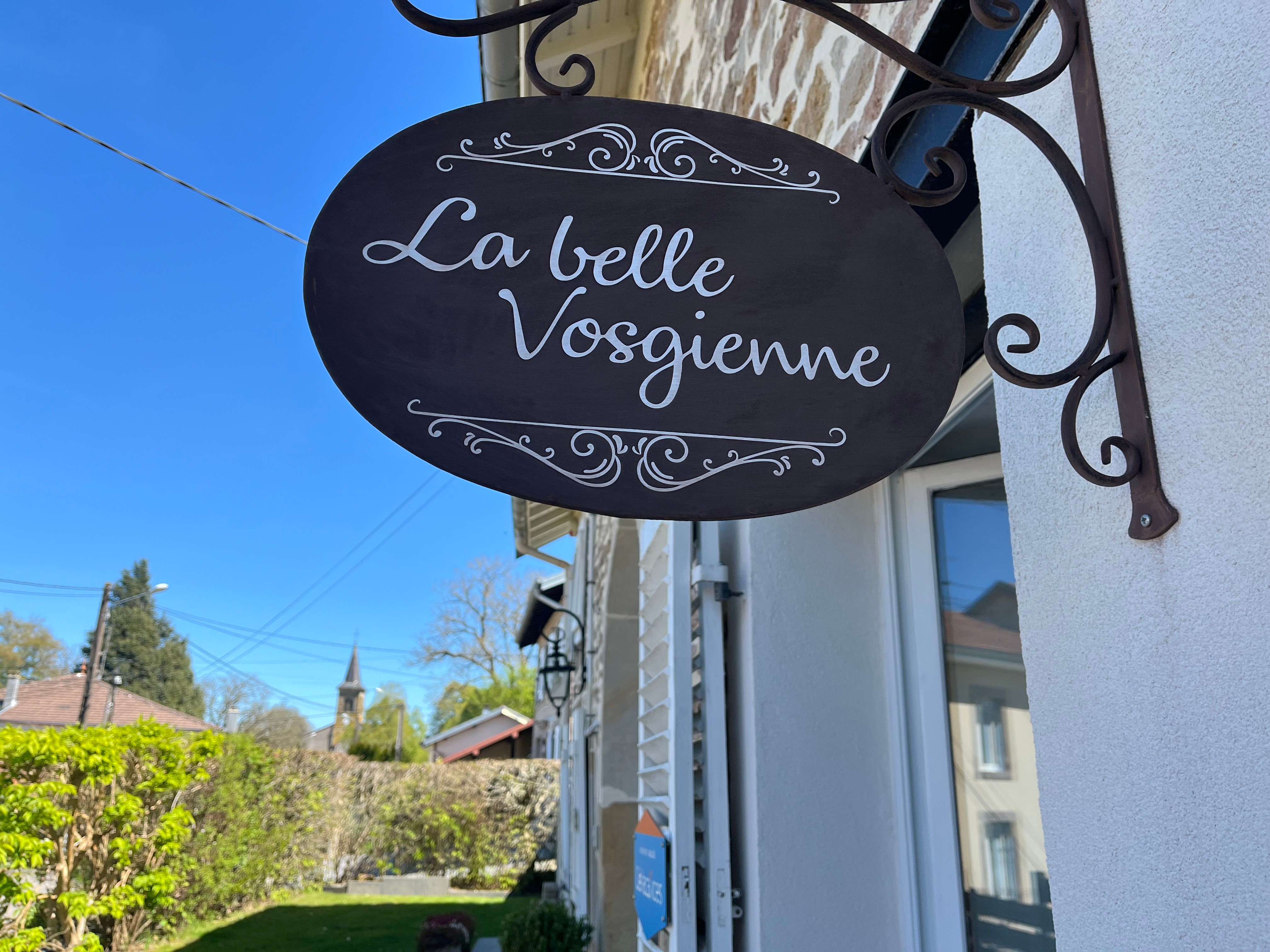 La Belle Vosgienne sign