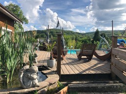 Gîte Ruine, esprit atypique, avec piscine et jacuzzi