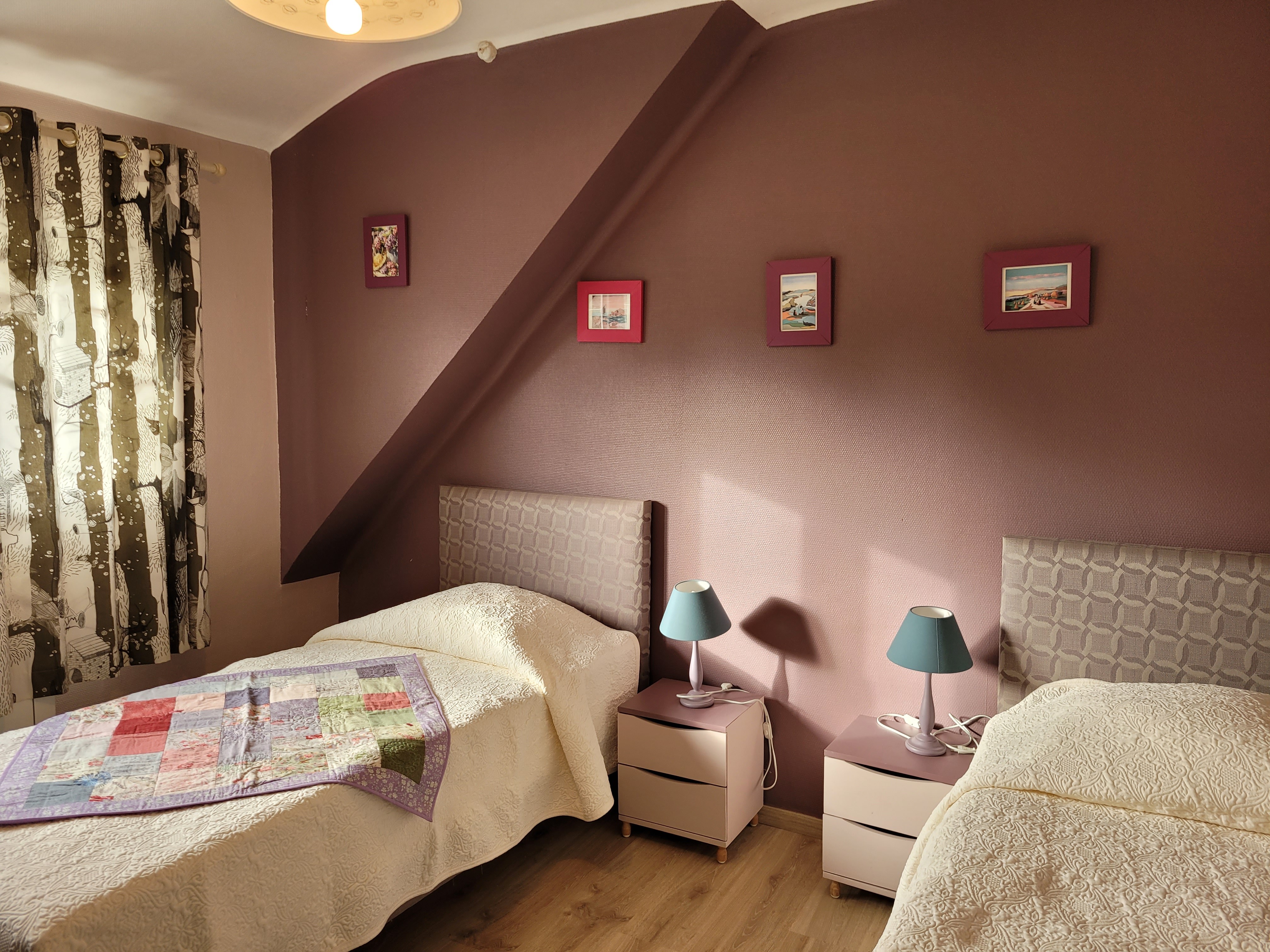 Chambre lits 90