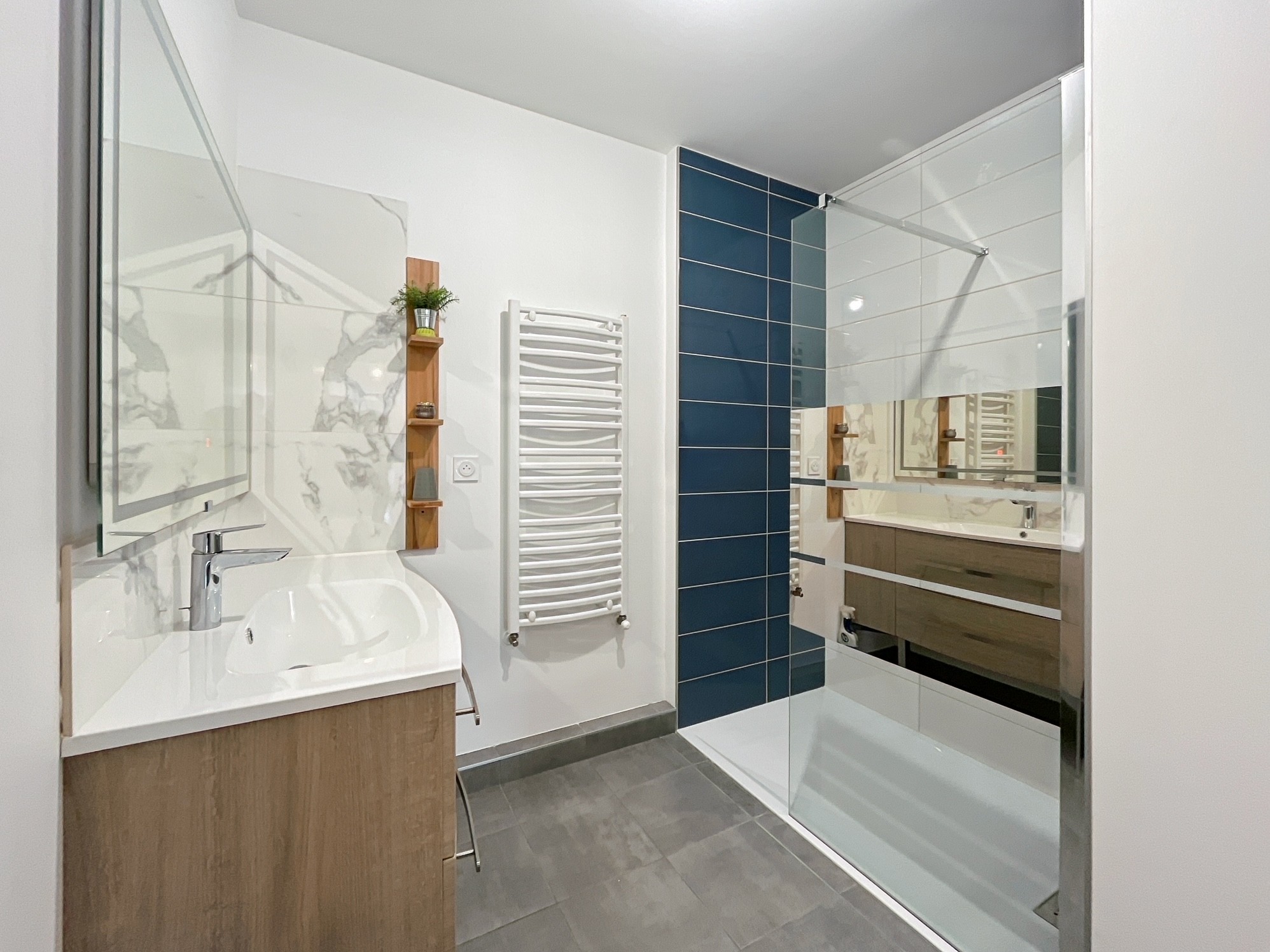 Shower room N°2