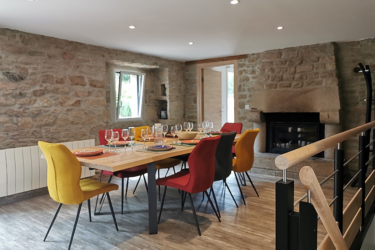 séjour avec cheminée insert bois