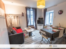 Salle à manger, cuisine et salon avec accès privé sur la terrasse de 70 m2