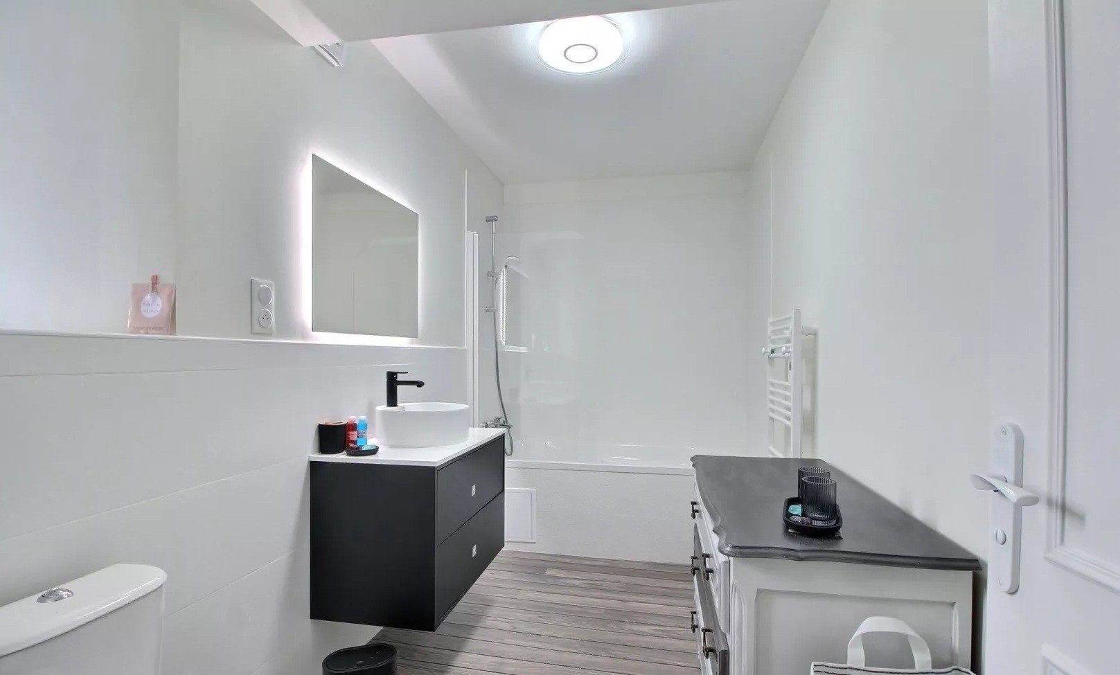 Photo n° 12 of the location