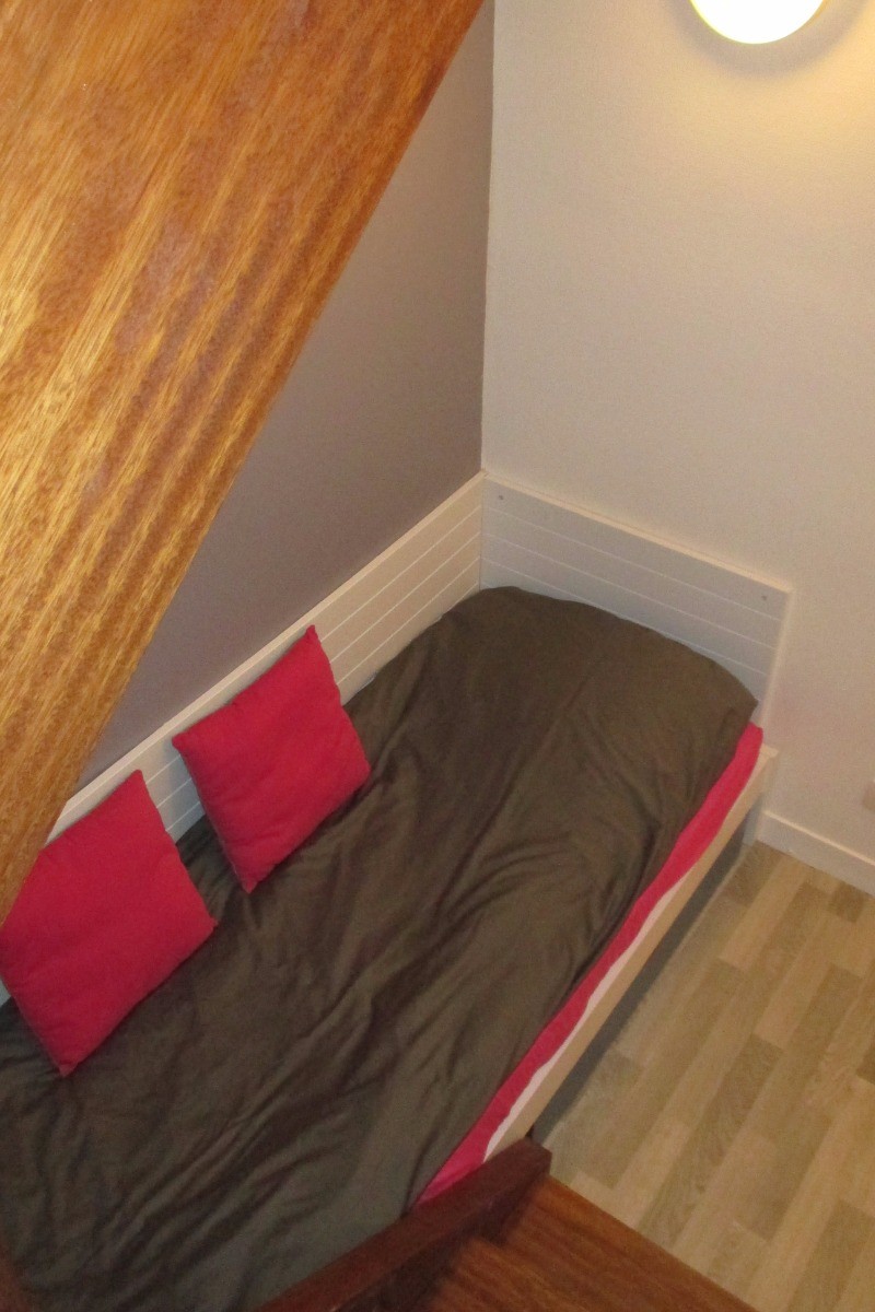 Location Trestel, le lit d'appoint sous l'escalier