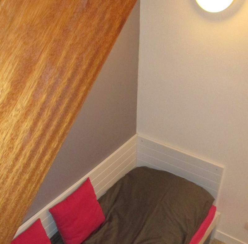 Location Trestel, le lit d'appoint sous l'escalier