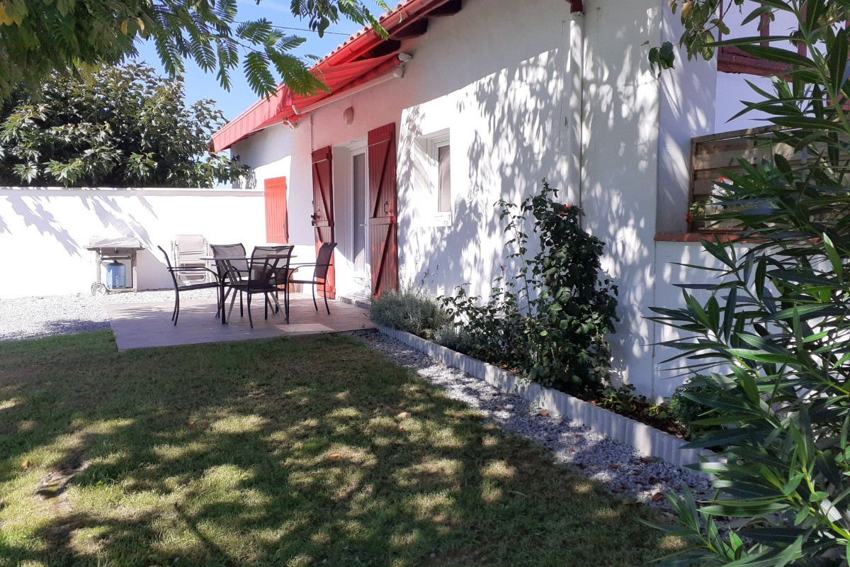entrée avec terrasse