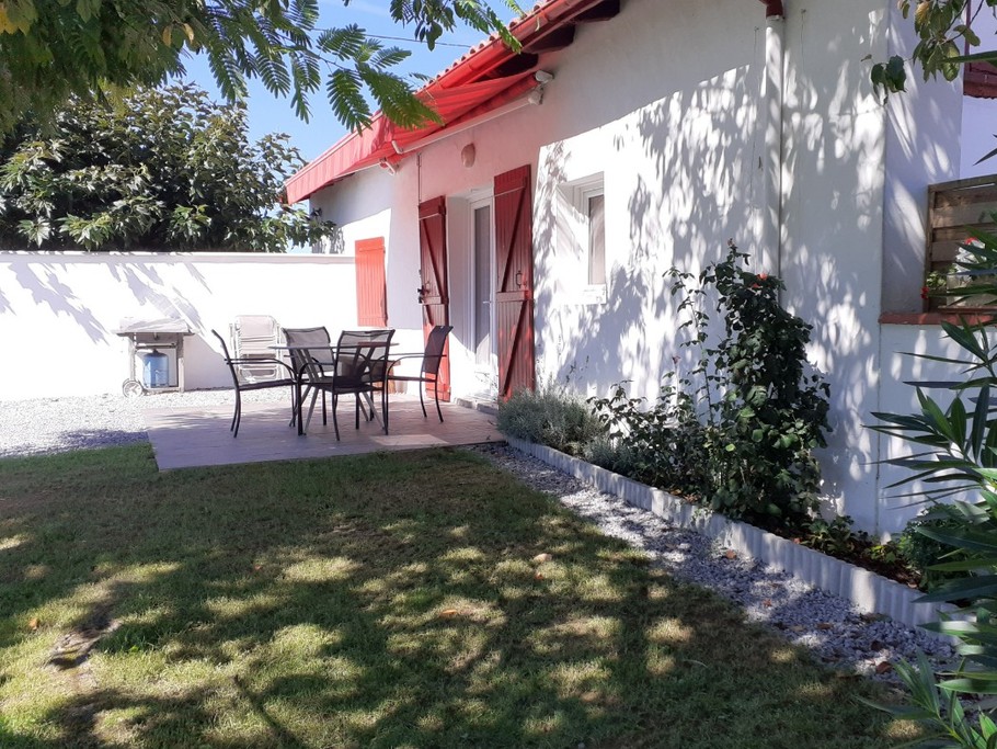 entrée avec terrasse