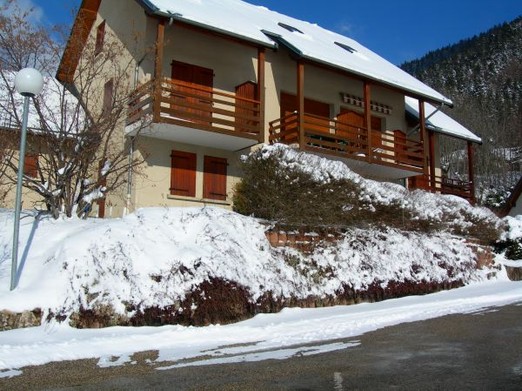 Appartement dans petite résidence à Lans en vercors
