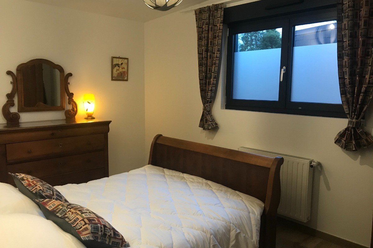 Chambre à coucher 1