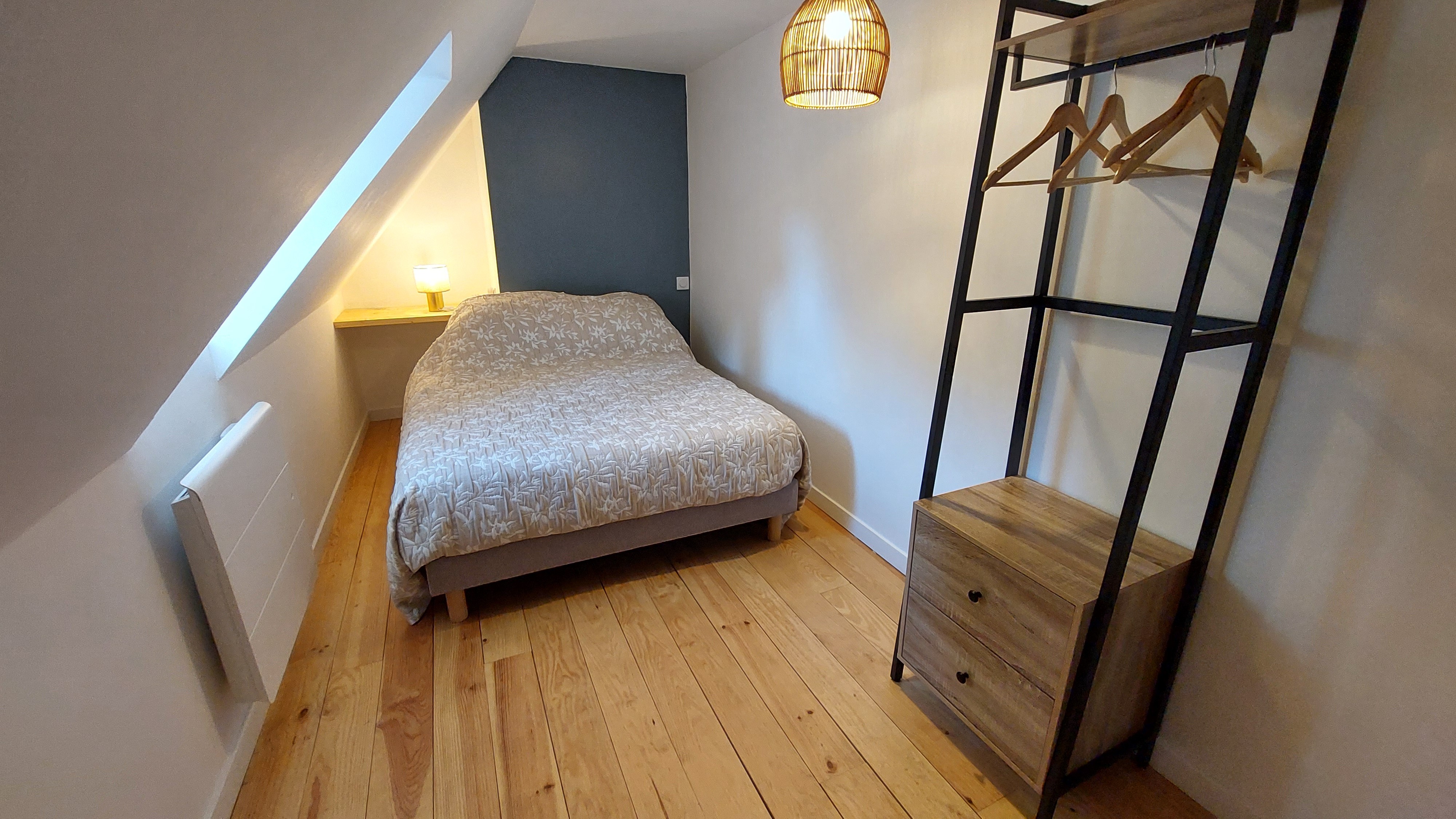 chambre 2 avec lit 140