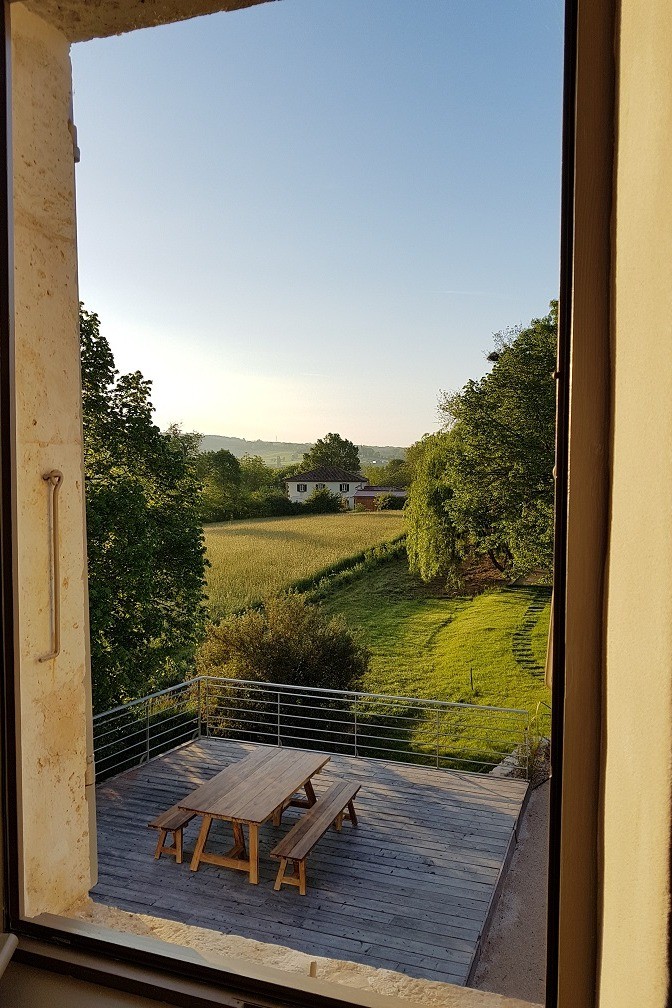 La vue depuis la chambre sur les collines de Justian