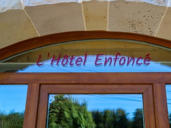 L'Hôtel Enfoncée Chambres et Table d'hôtes Le Val d'Ajol