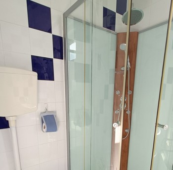 Villa bon repos - Chambre du Guiel - Douche