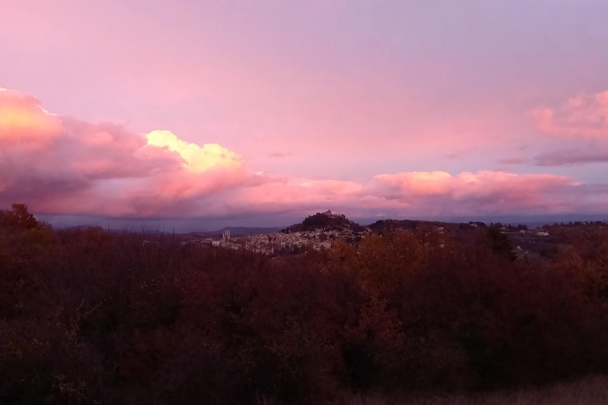 Coucher de soleil à quelques pas de la location