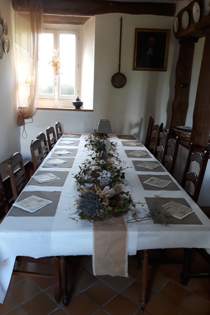 grande table de salle a manger
