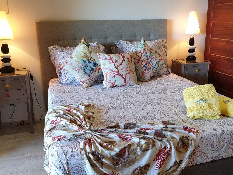 Bungalow Bois avec jacuzzi privatif - Poz Lagon chambre d'hôtes la Saline les bains