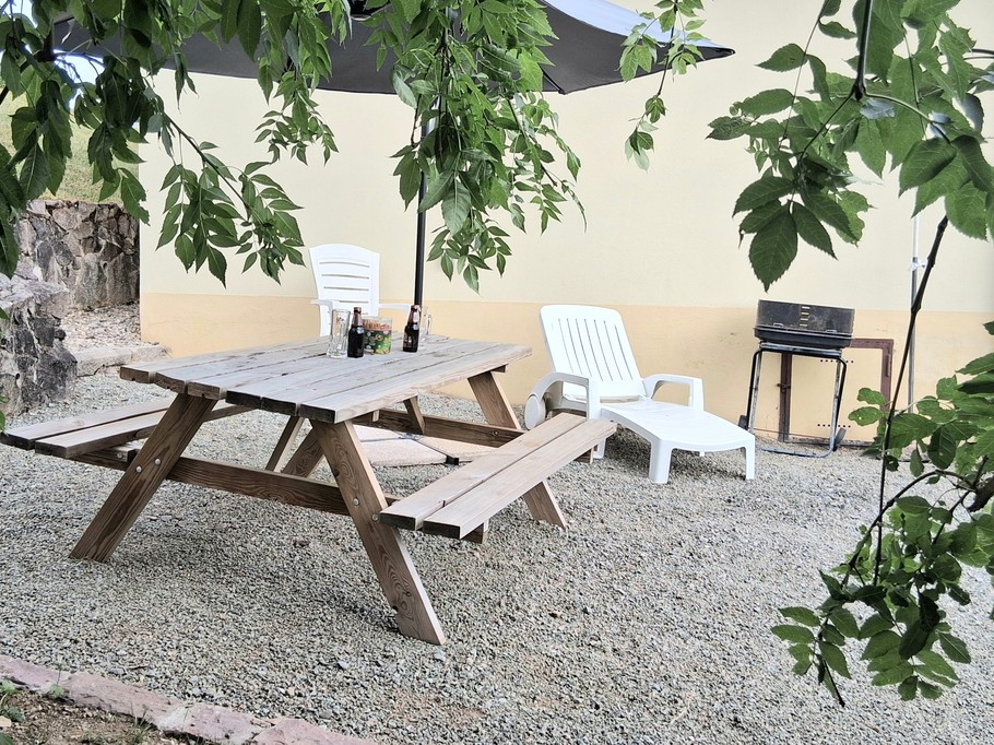 Outdoor table