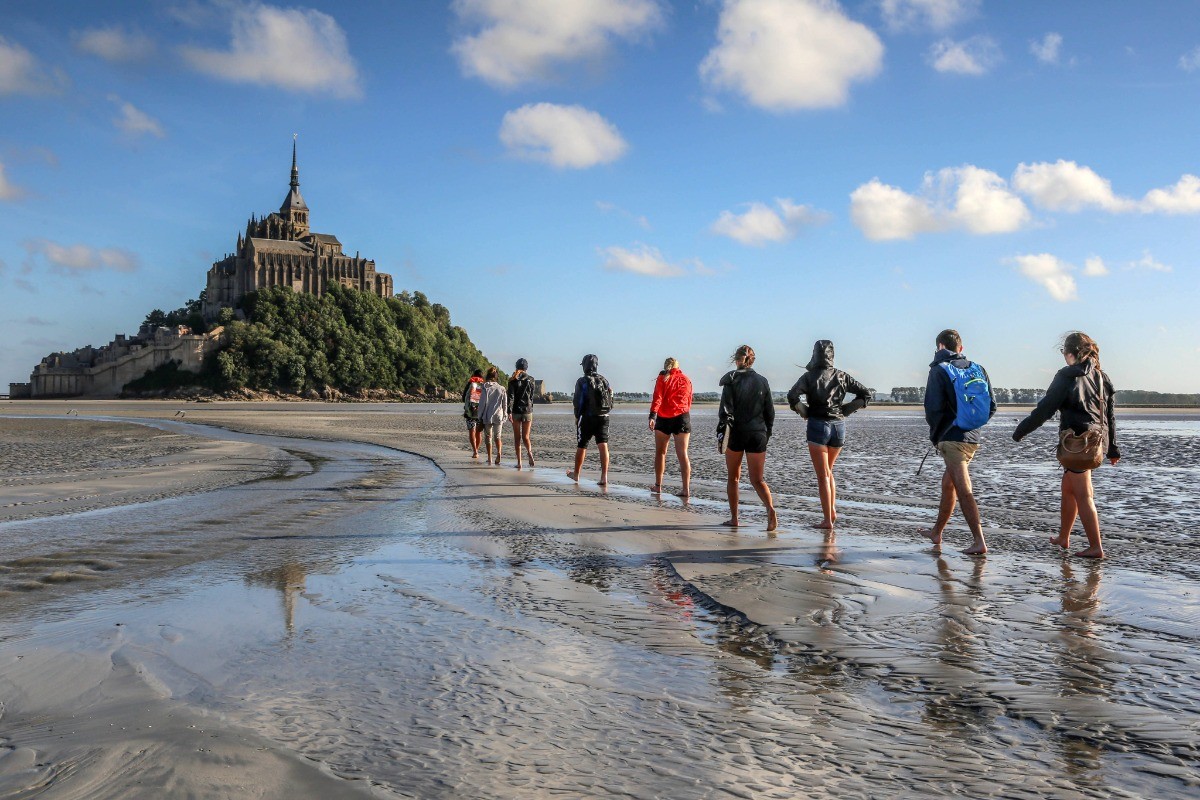 Traversée de la Baie du Mont-Saint-Michel et visite de l'Abbaye.
Crédits photo : CRTB GILARD-Pierre-Yves