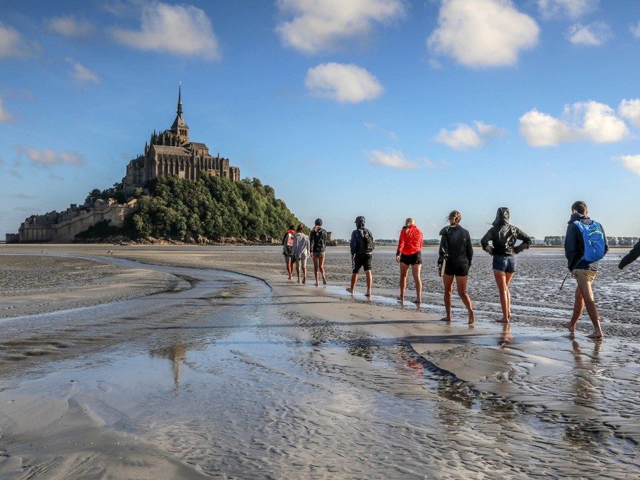 Traversée de la Baie du Mont-Saint-Michel et visite de l'Abbaye.
Crédits photo : CRTB GILARD-Pierre-Yves