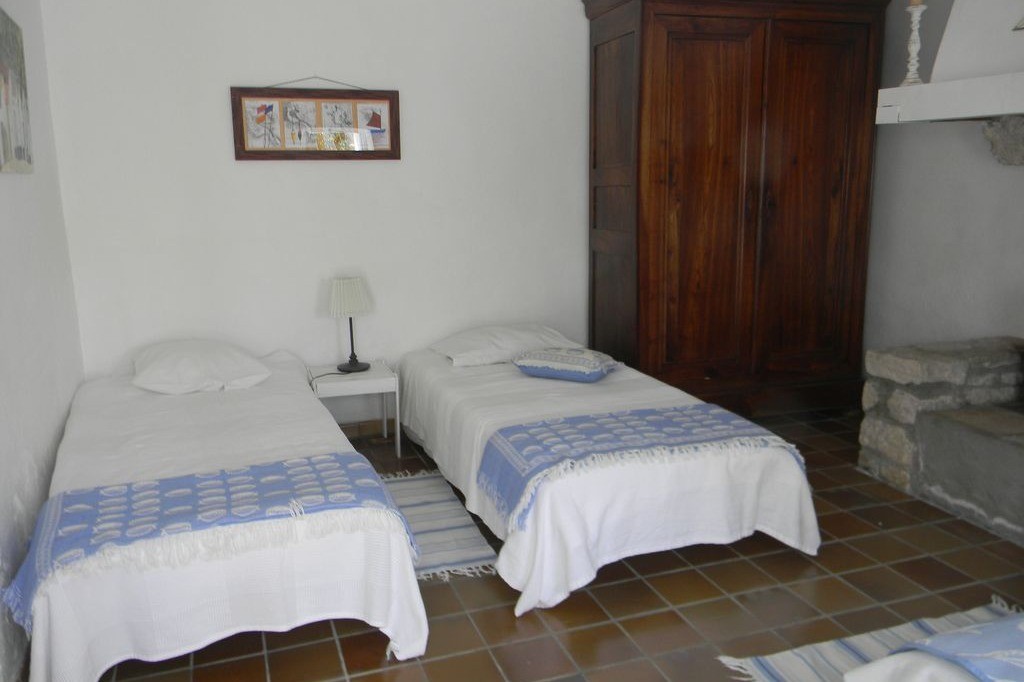 Chambre 3 (3 lits de 90)