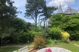 Salon de jardin vue sur mer