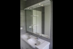 Location Neuvéglise Salle d'eau