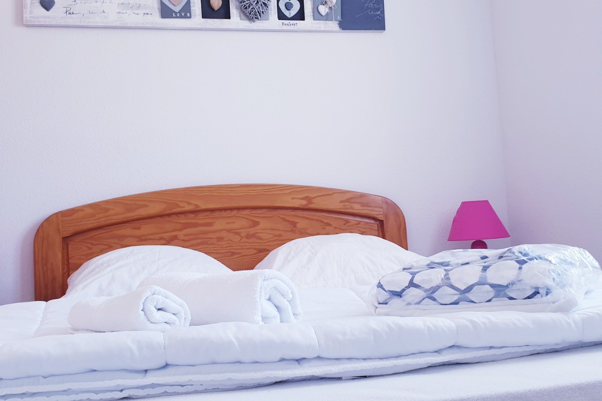Chambre 1 Grand lit (140)