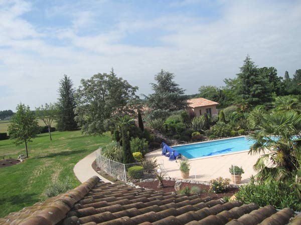 Vue sur Piscine - Saint Sulpice - Tarn -
