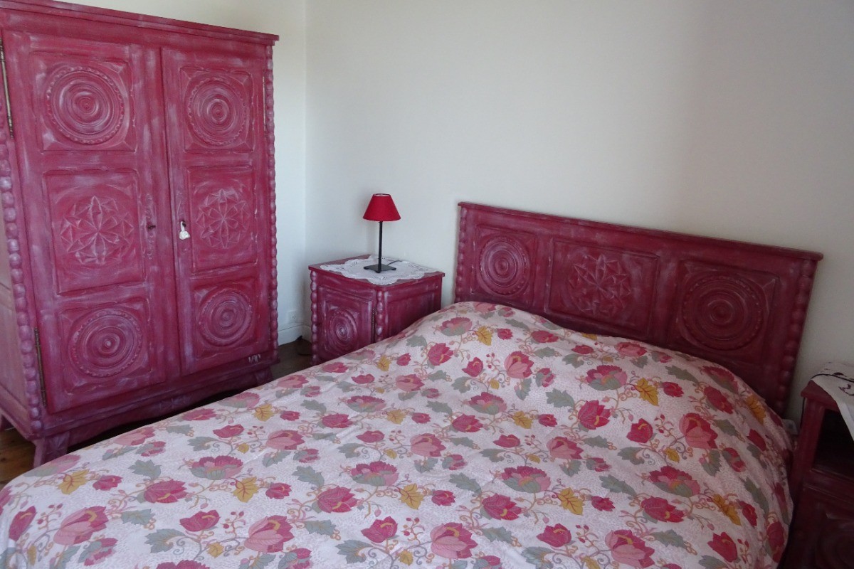 Chambre Rouge avec un lit de160 vue sur mer